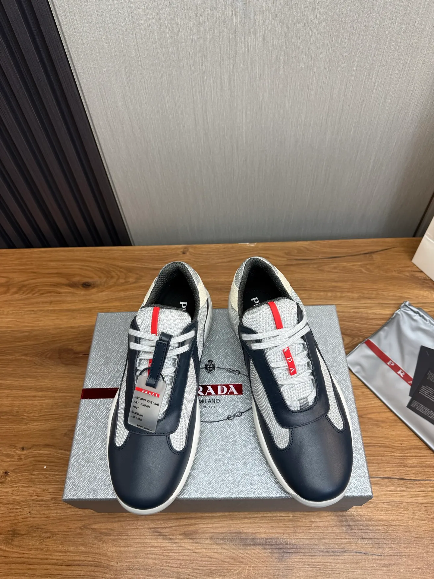 Men's shoes 💰560💰 [PRADA] Men's shoes are popular in the counter, official website is synchronized, 1 high-quality shipment ✔️Original cowhide upper + cowhide lining, 1🆚1 replica, original sole, 38-45 (45 customized, non-refundable)